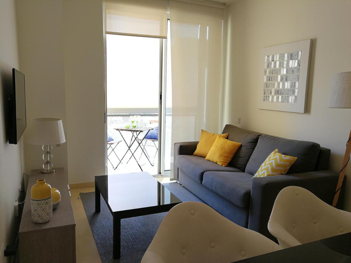 Pool Center Apartment *